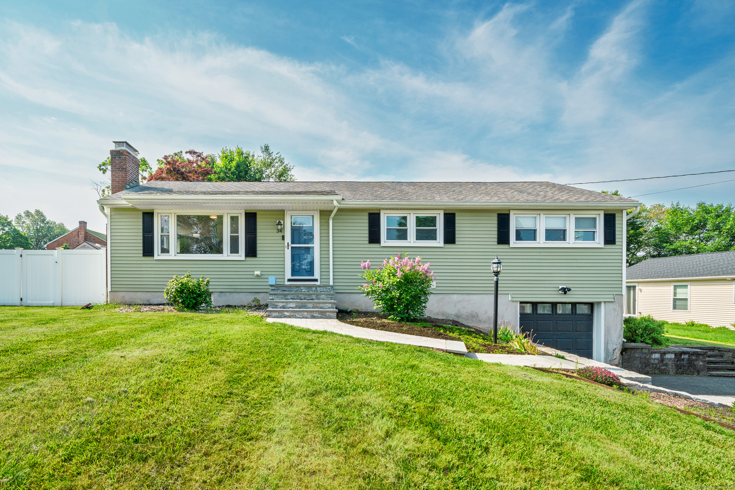 34 Fox Hill Road  Wethersfield CT 06109 photo