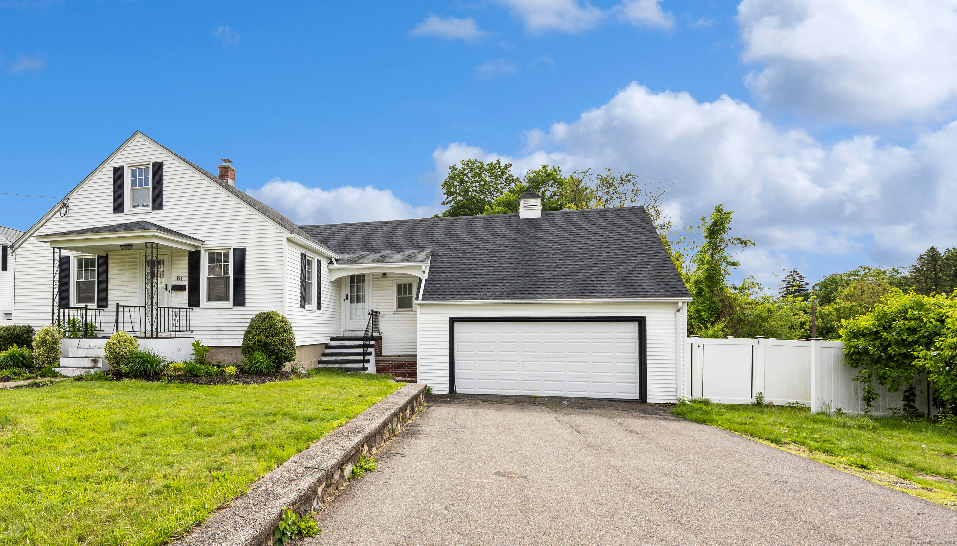 Property Photo: 81 Summit Street CT 06489