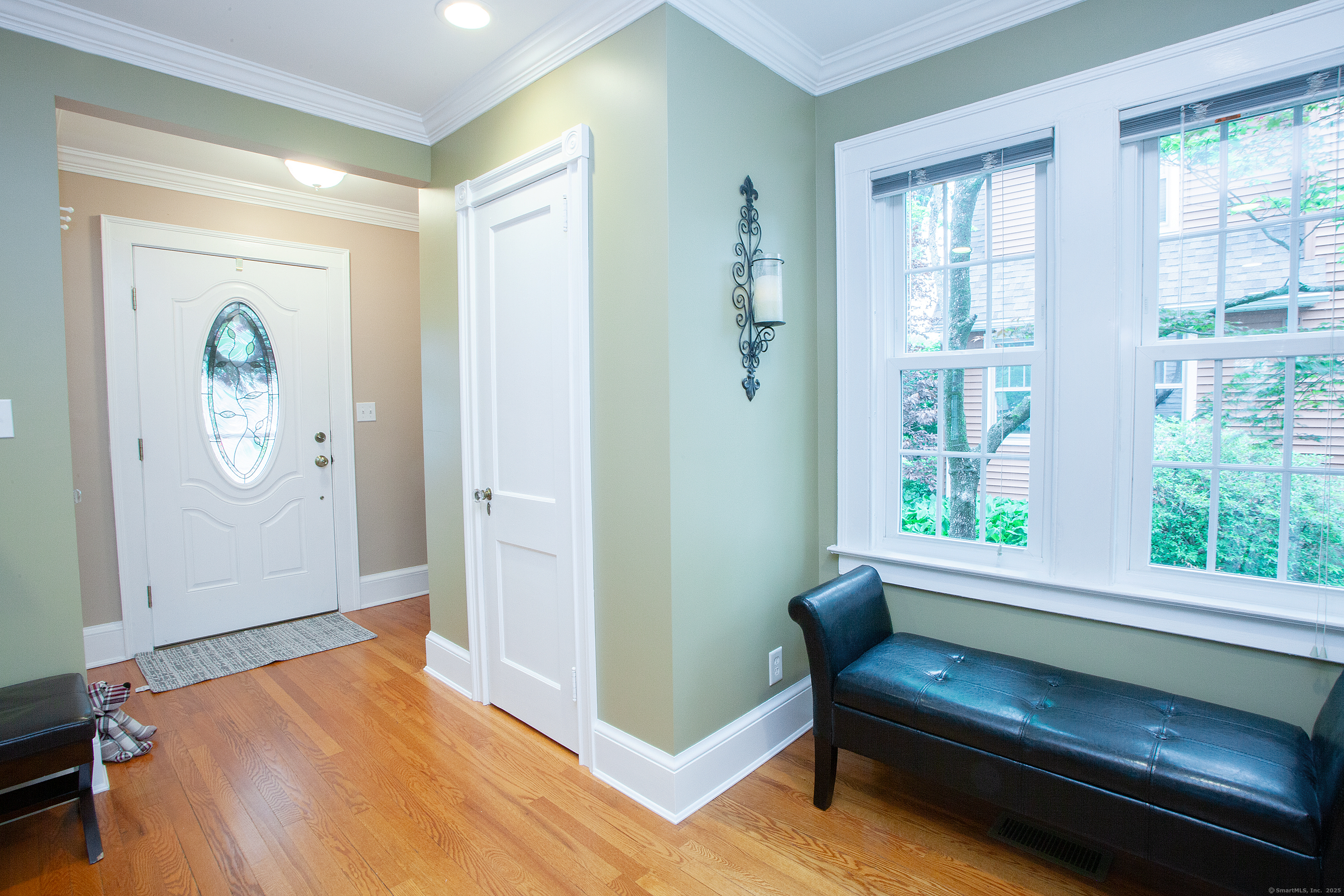 Property Photo: 48 Newport Avenue CT 06107