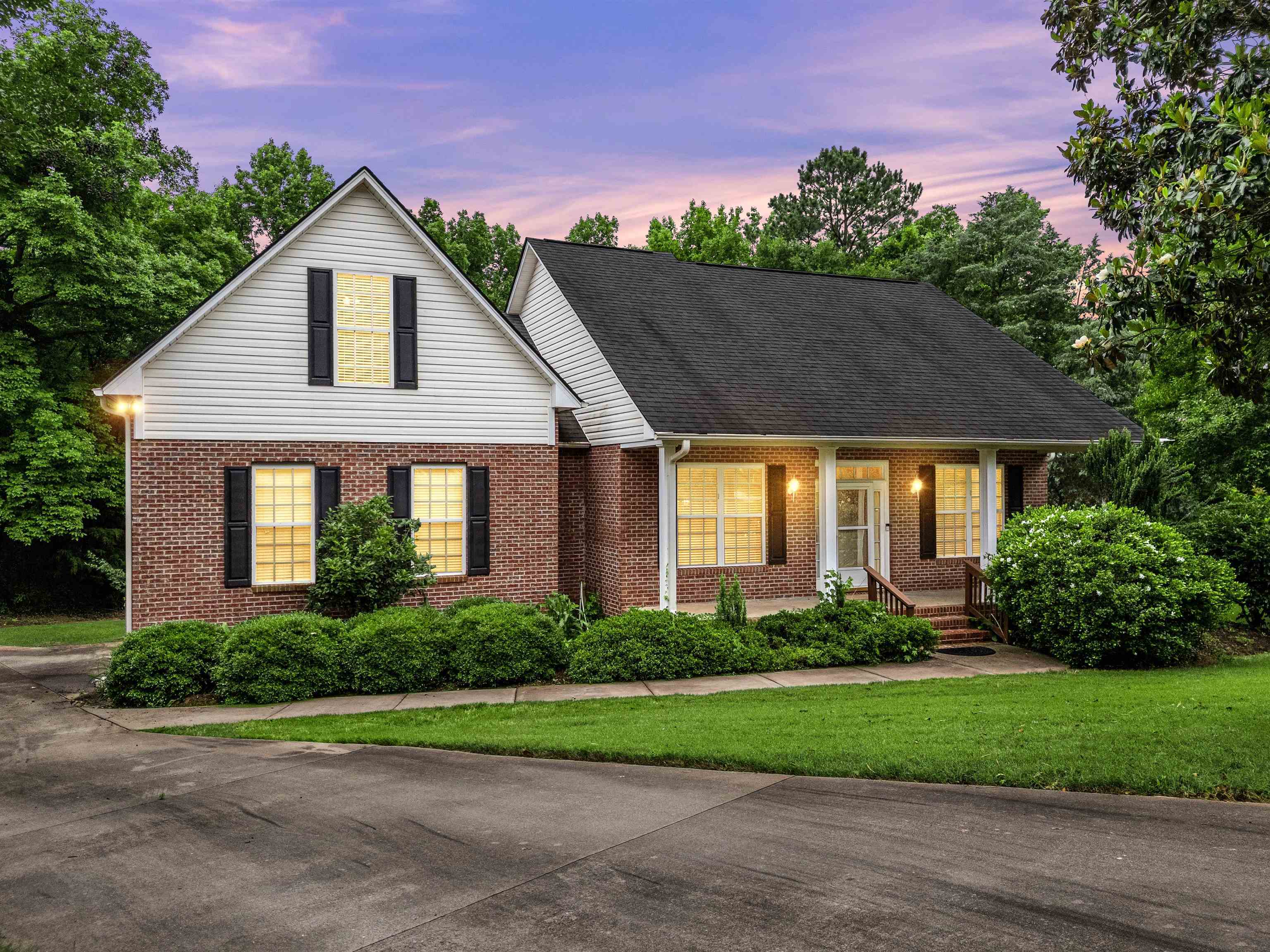 Property Photo:  251 Saddlebrook Drive  SC 29369 