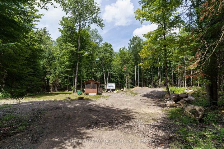 Property Photo:  2978 Glamorgan Road  ON K0M 1S0 