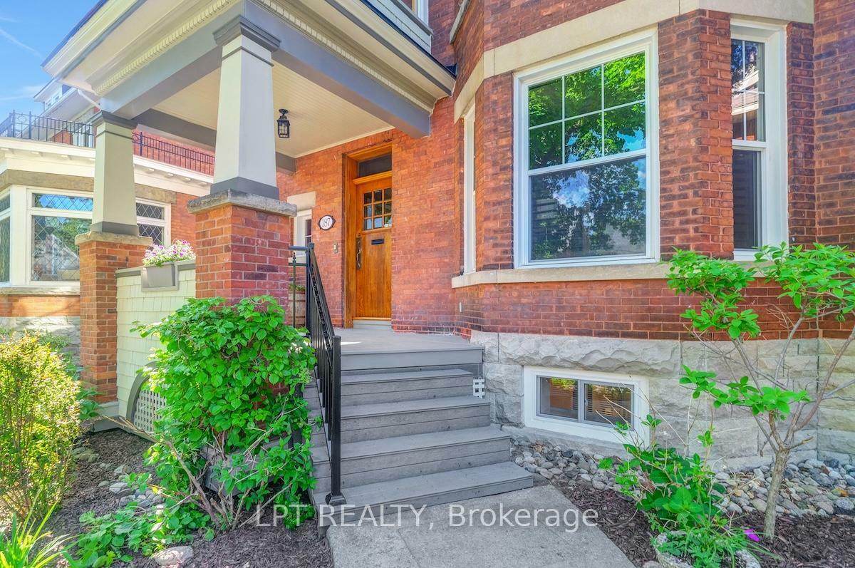 Photo de la propriété: 187 Glebe Avenue ON K1S 2C6