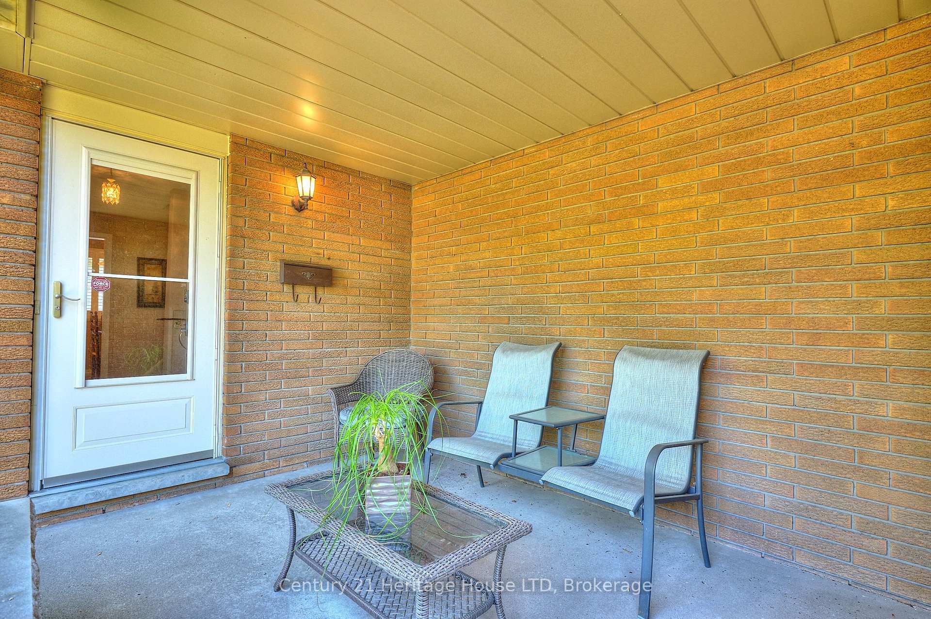 Photo de la propriété: 4668 Pinedale Drive ON L2E 6M8