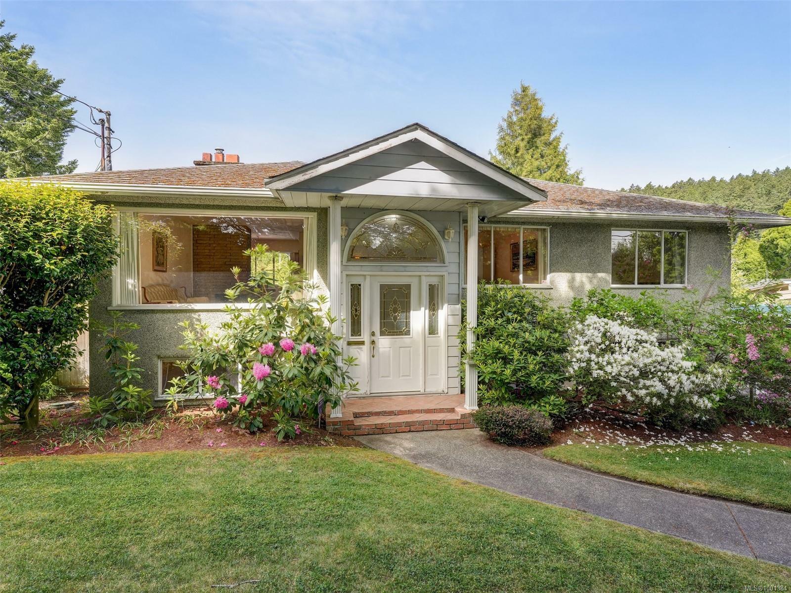 Property Photo: 4320 Cedar Hill Rd BC V8N 3C5