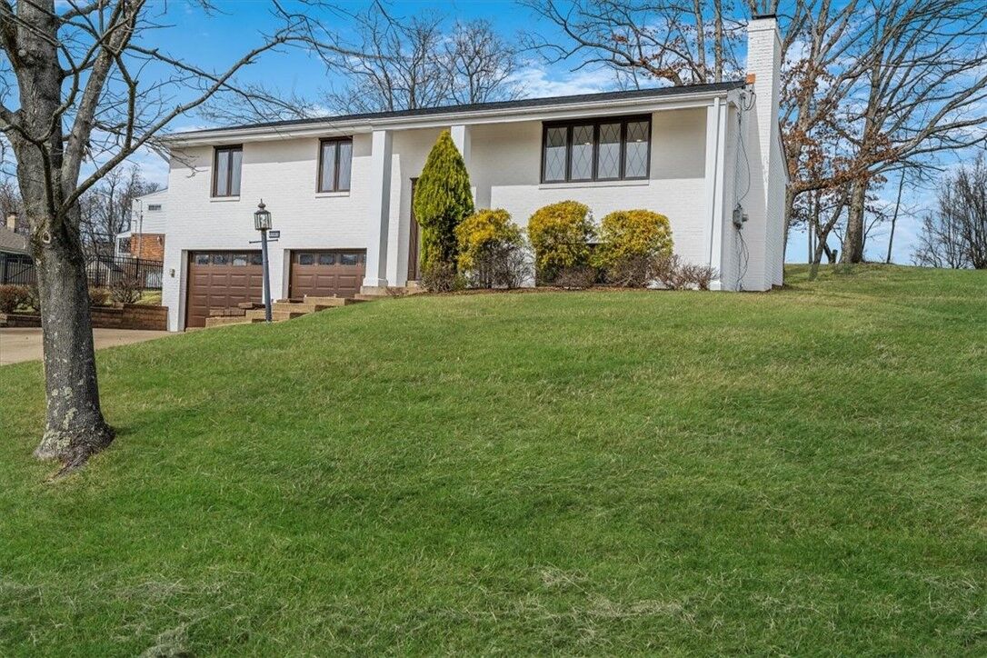 Property Photo: 1693 Emery Drive PA 15101