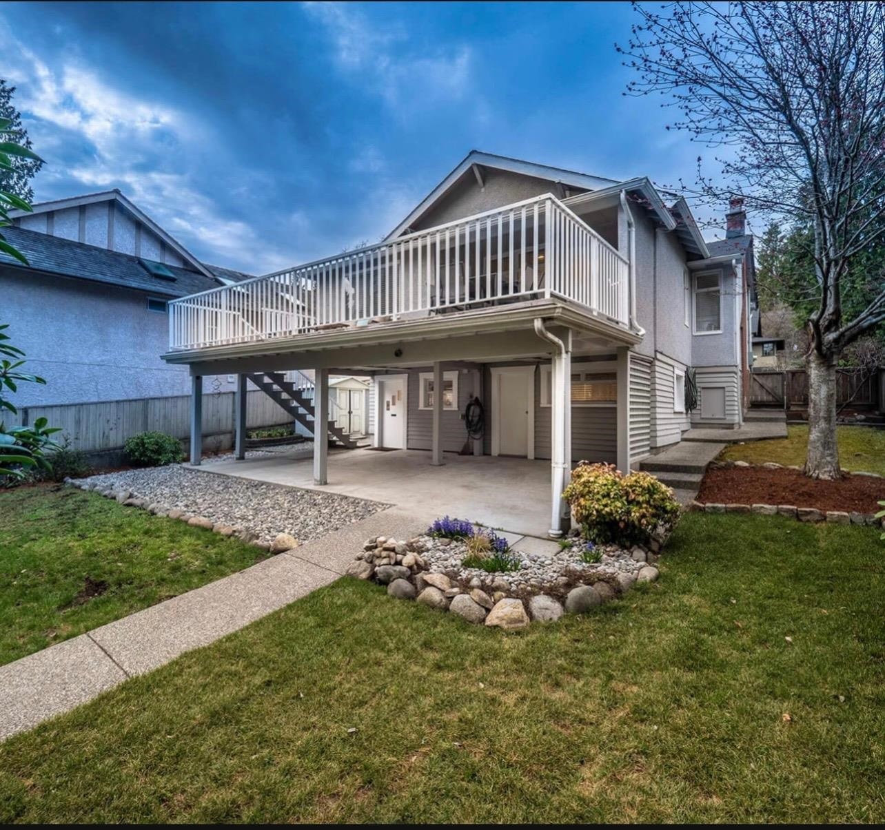 1472 Fulton  West Vancouver BC V7R 2E8 photo