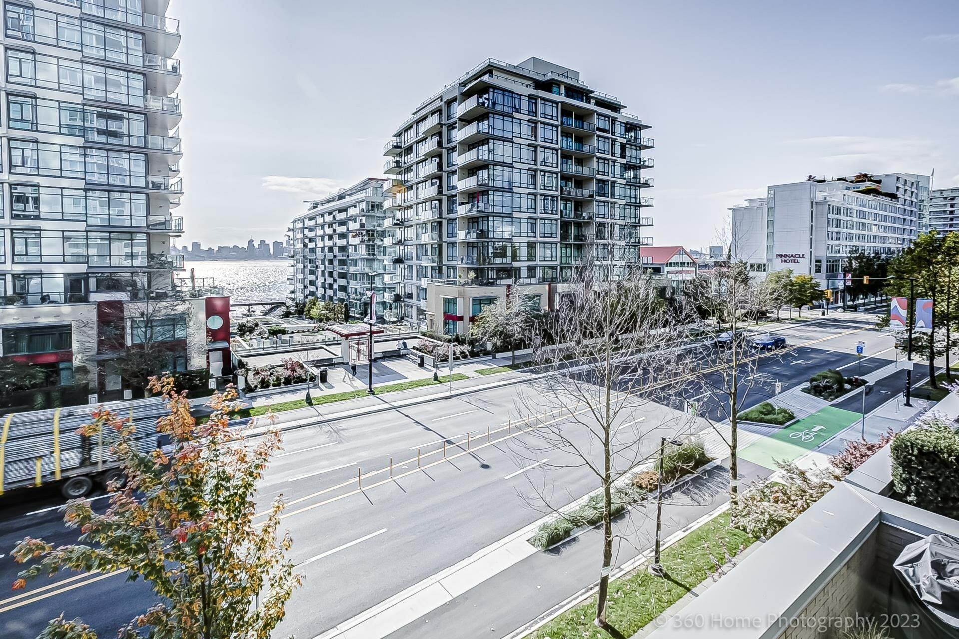 Property Photo: 188 E Esplanade 2107 BC V7L 4Y1