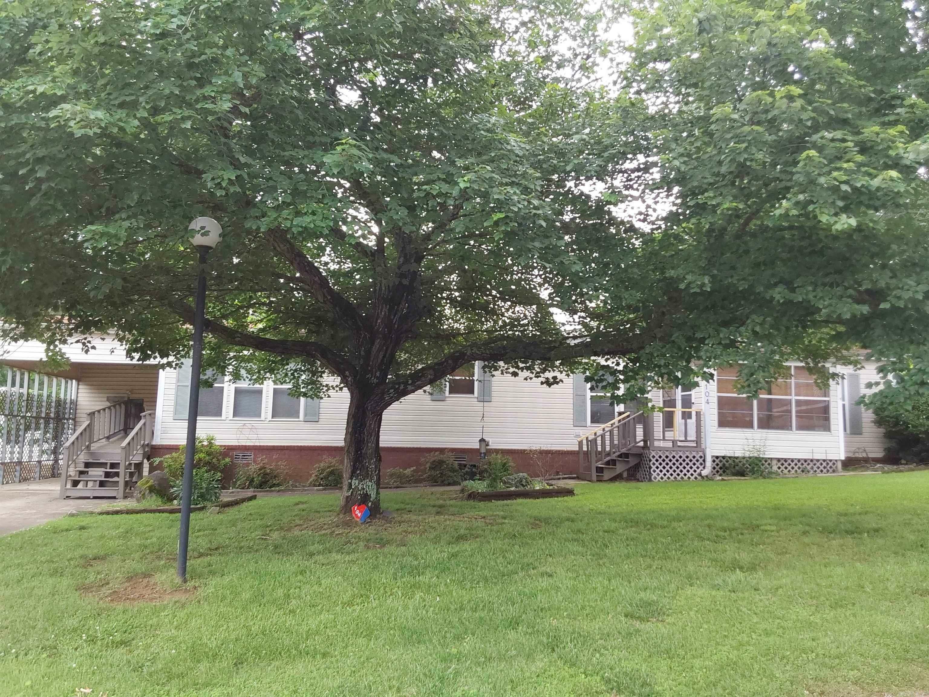 Property Photo: 104 Valiant Street AR 71913
