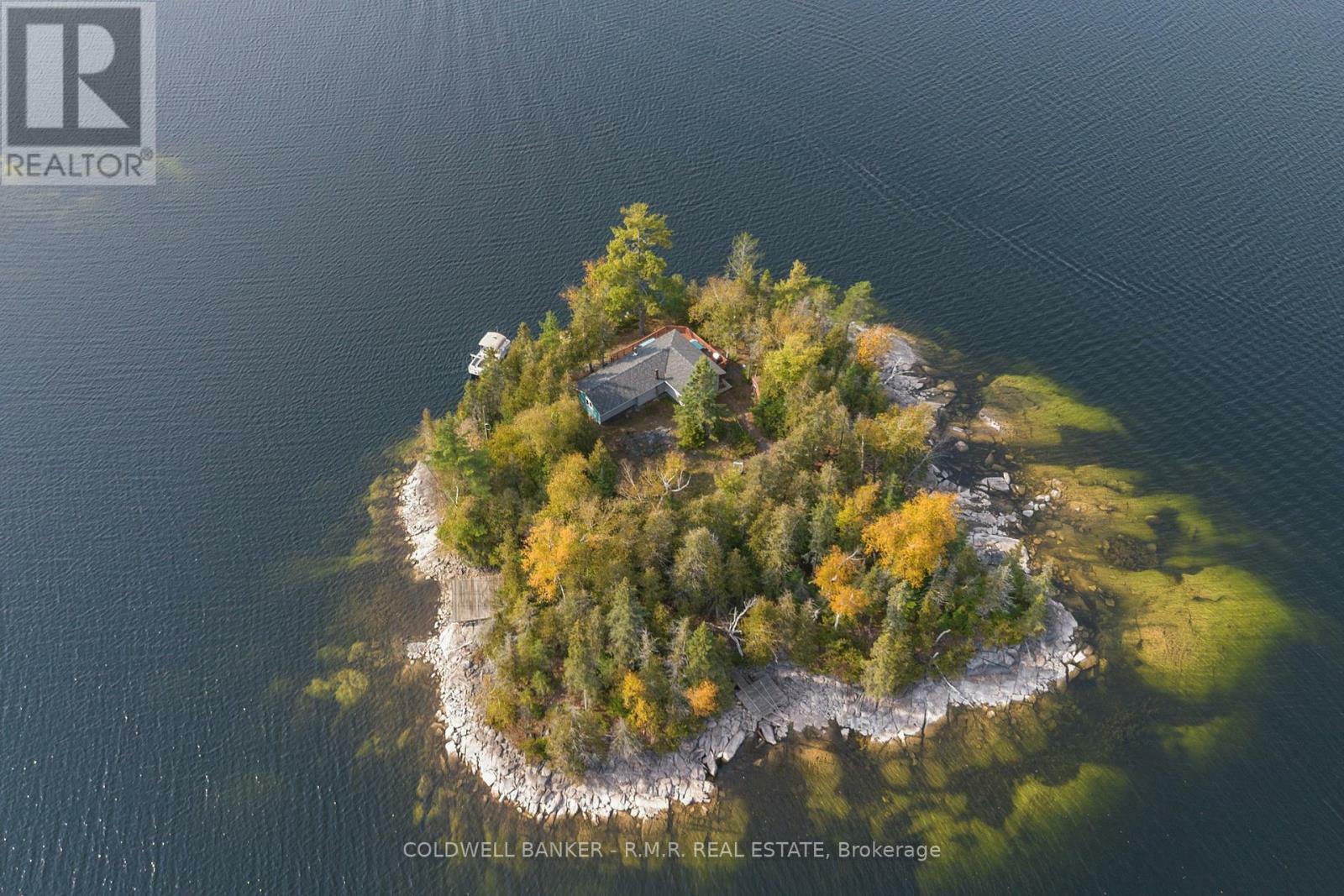 Photo de la propriété: 701 Island 7 ON K0M 2A0