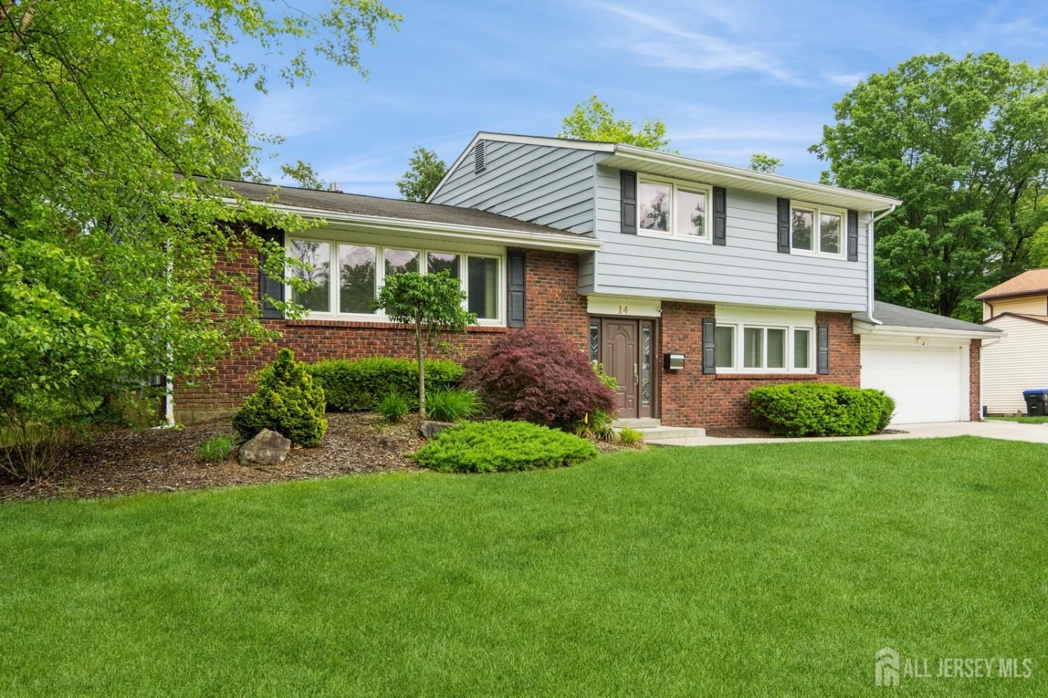 Property Photo:  14 Agate Road  NJ 08816 