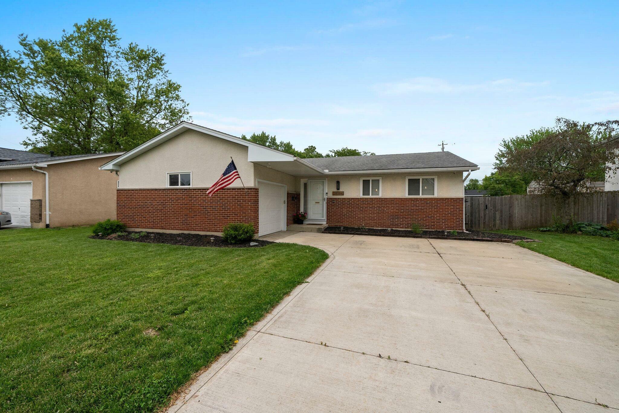 Property Photo:  3544 Devin Road  OH 43123 