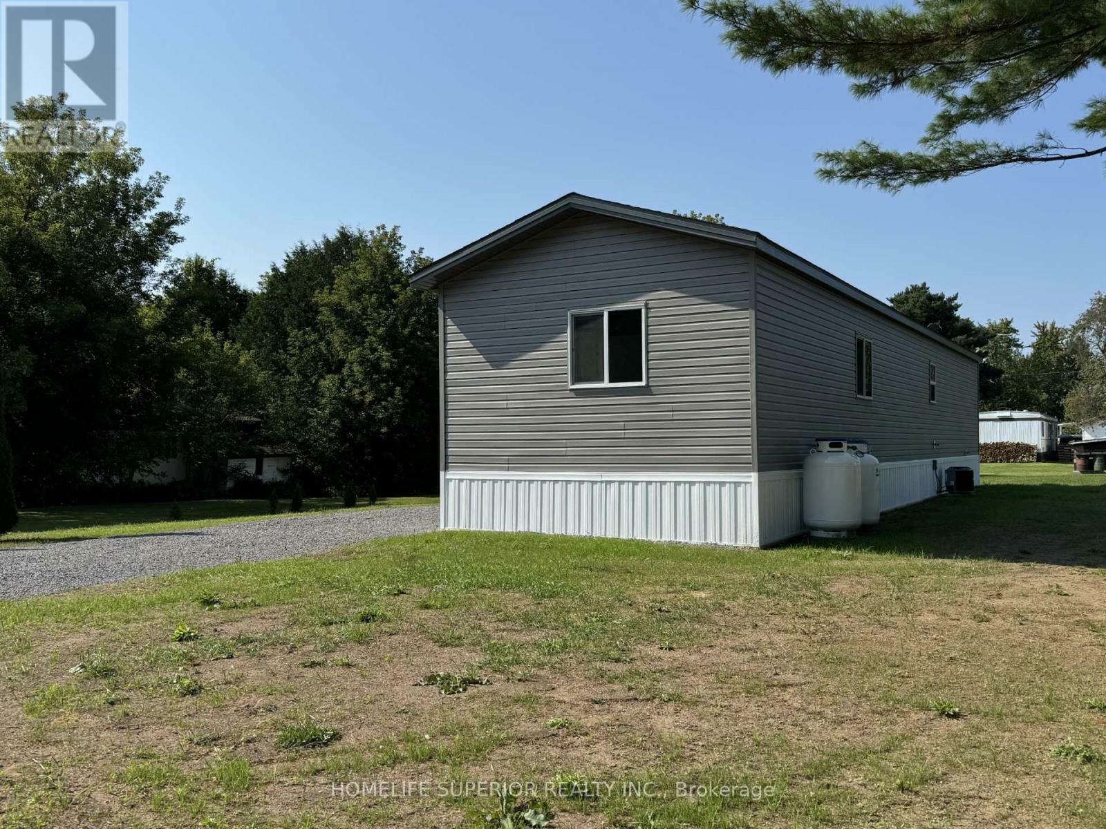 Property Photo: 72 Belmont Street ON K0L 1Z0
