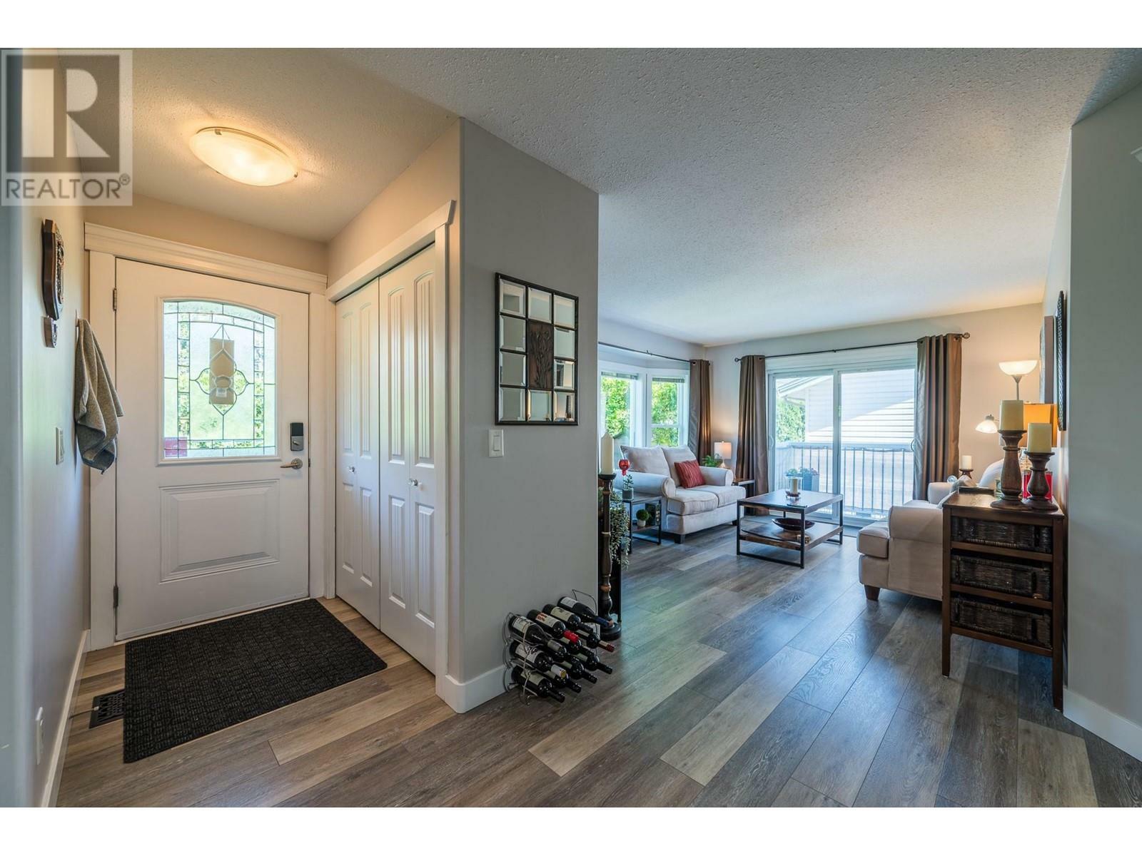 Property Photo: 791 Jensen Road 5 BC V2B 6P6