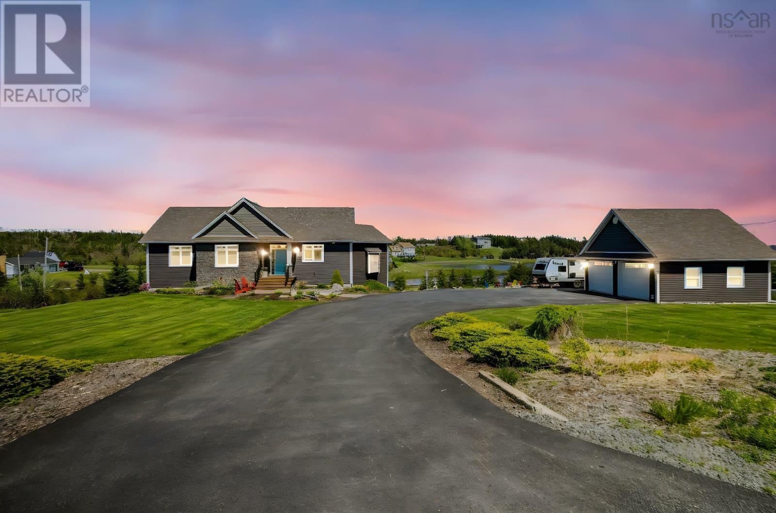 Property Photo: 124 Spruce Court NS B0J 2L0