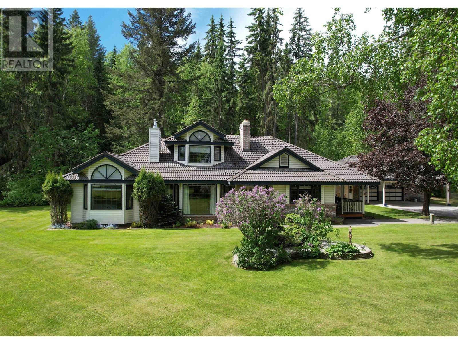 Photo de la propriété: 1385 Wells Road BC V2J 7H1