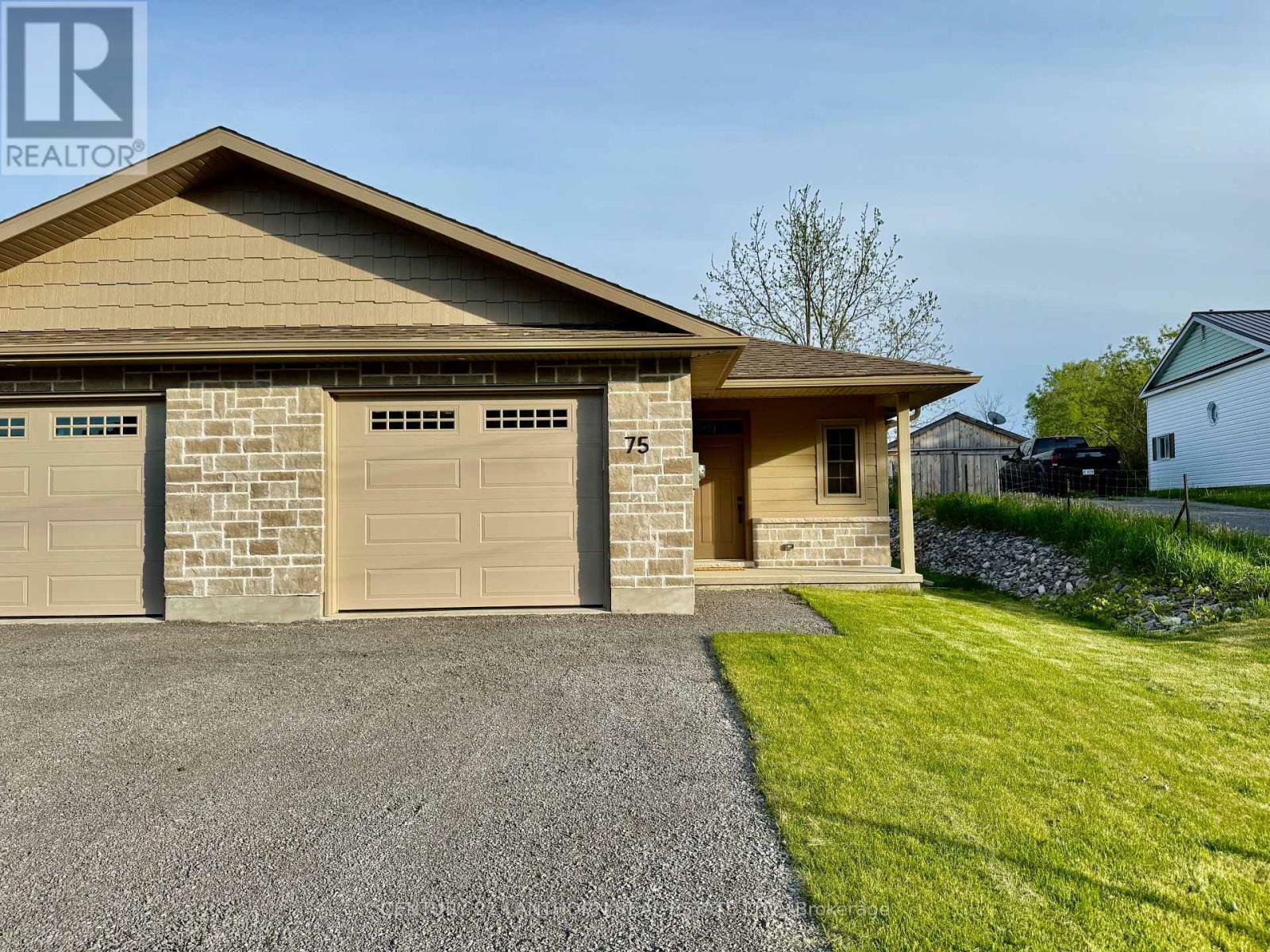 Property Photo: 75 Seymour Street West ON K0K 2K0