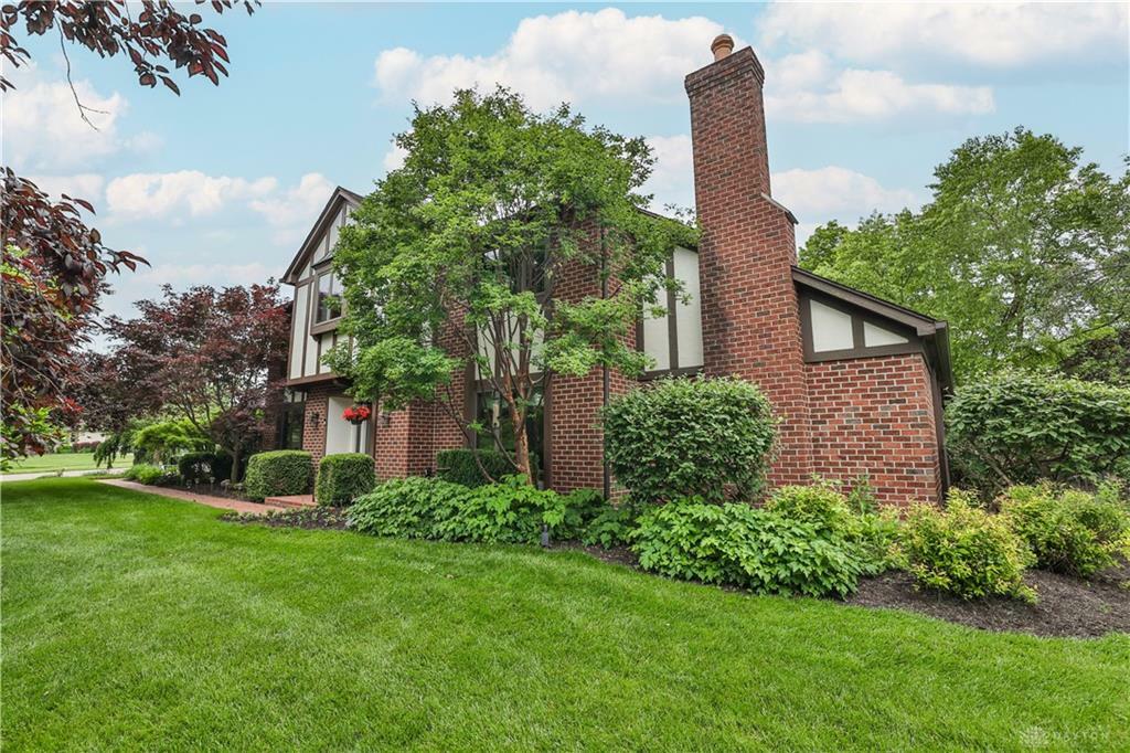 Property Photo: 2031 Vienna Parkway OH 45459