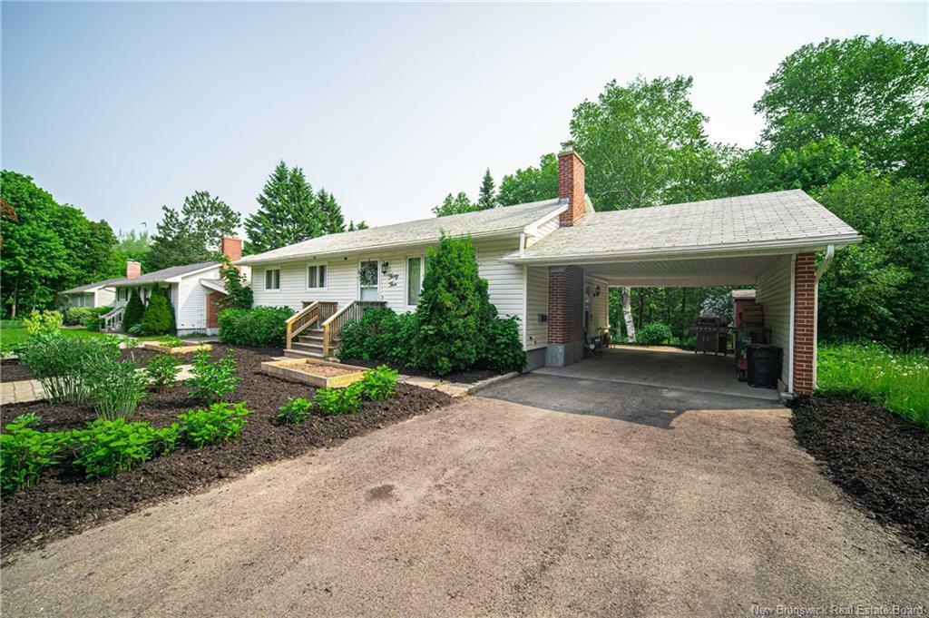 Property Photo: 35 Charing Crescent NB E3B 4R8