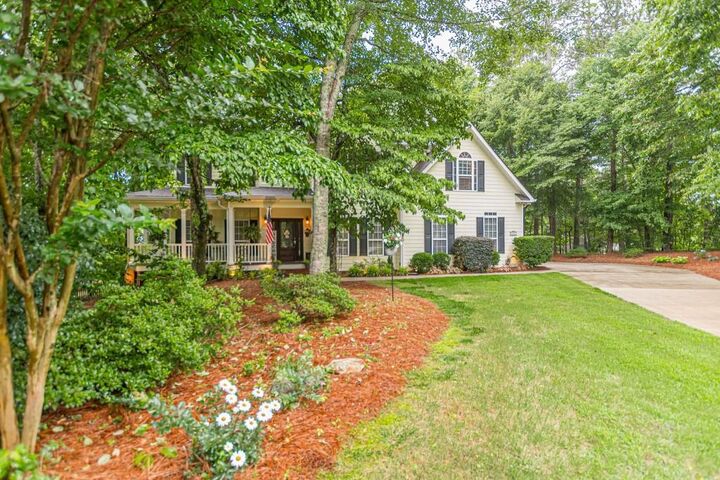 Property Photo:  5767 Wembley Drive  GA 30135