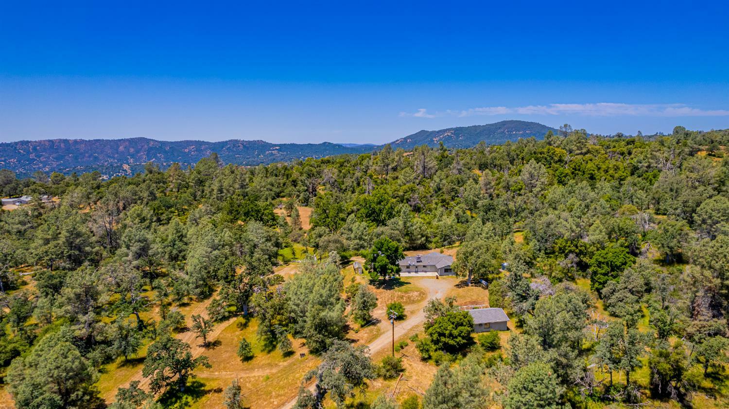Property Photo: 47457 Road 620 CA 93644