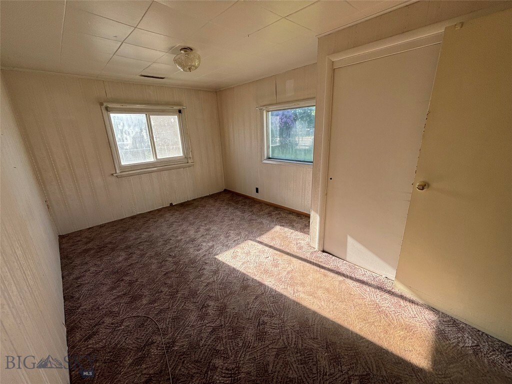 Property Photo: 1121 Hobson Avenue MT 59701