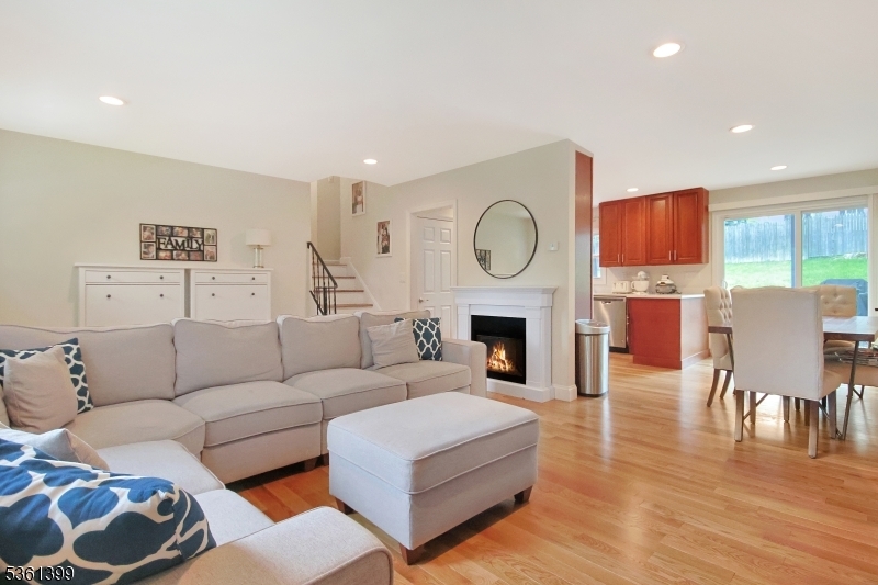 Property Photo: 29 Black Oak Dr NJ 07462