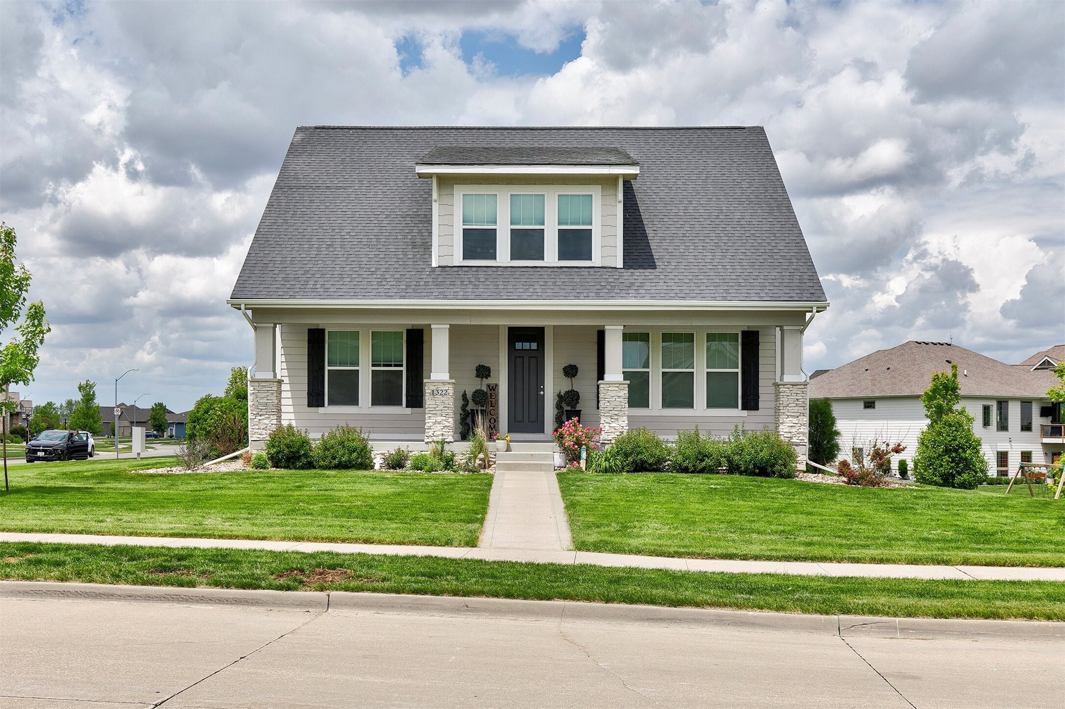 Property Photo: 1322 NE 45th Street IA 50021