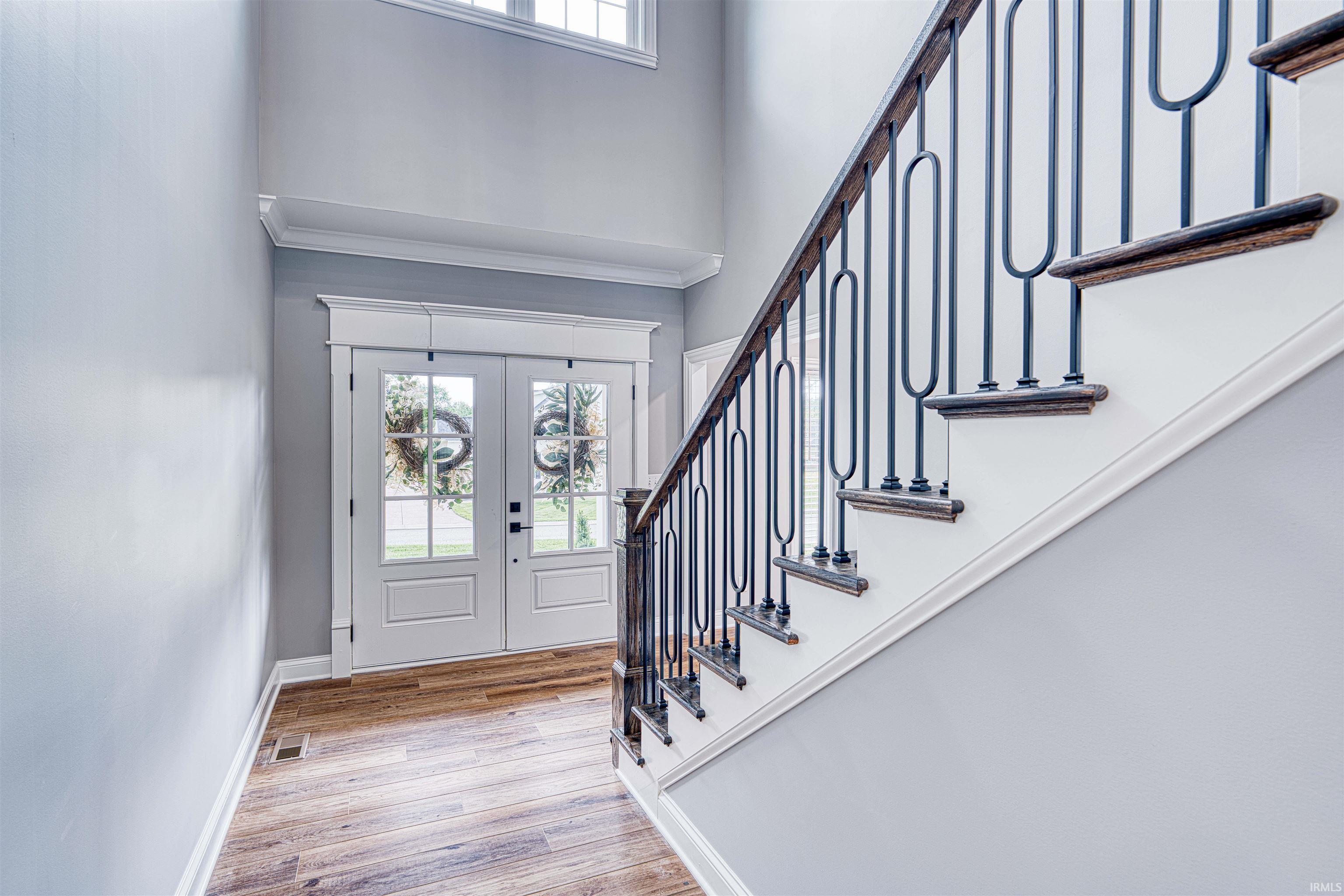 Property Photo: 1595 Victoria Woods Drive IN 47601
