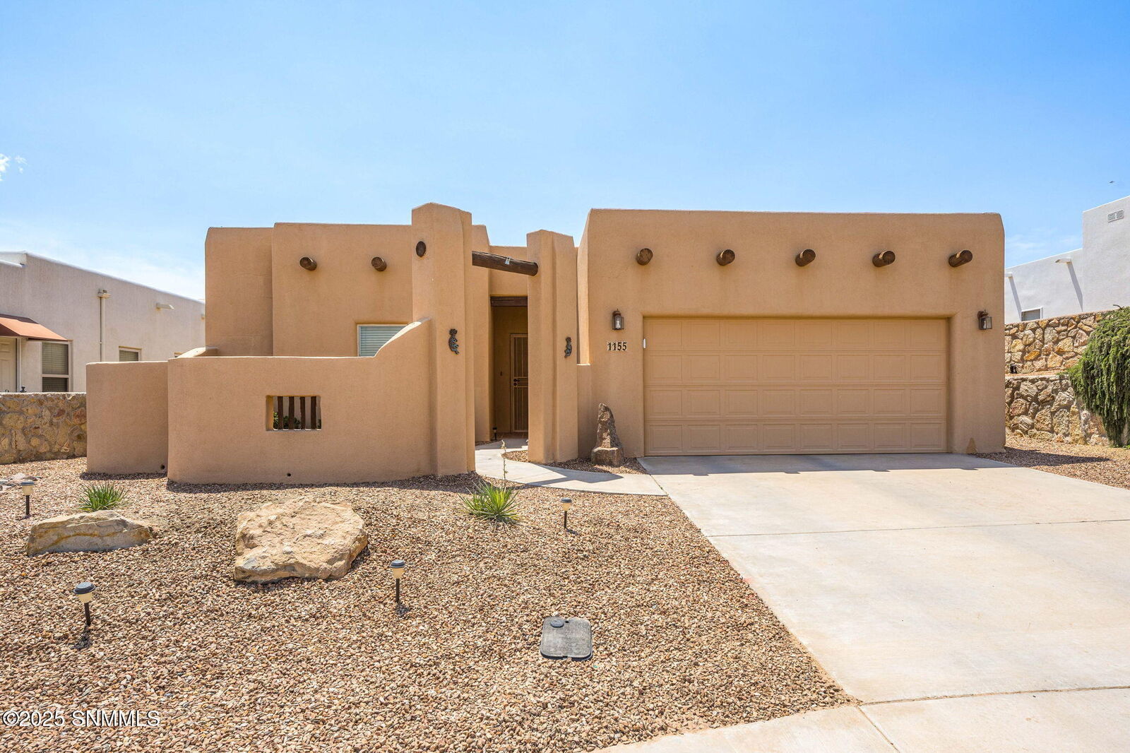 Property Photo:  1155 Castile Court  NM 88007 