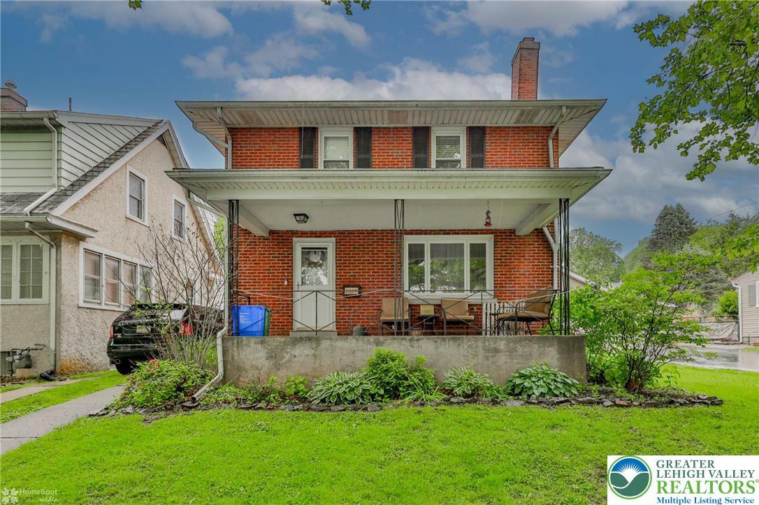 Property Photo: 1629 Easton Avenue PA 18017