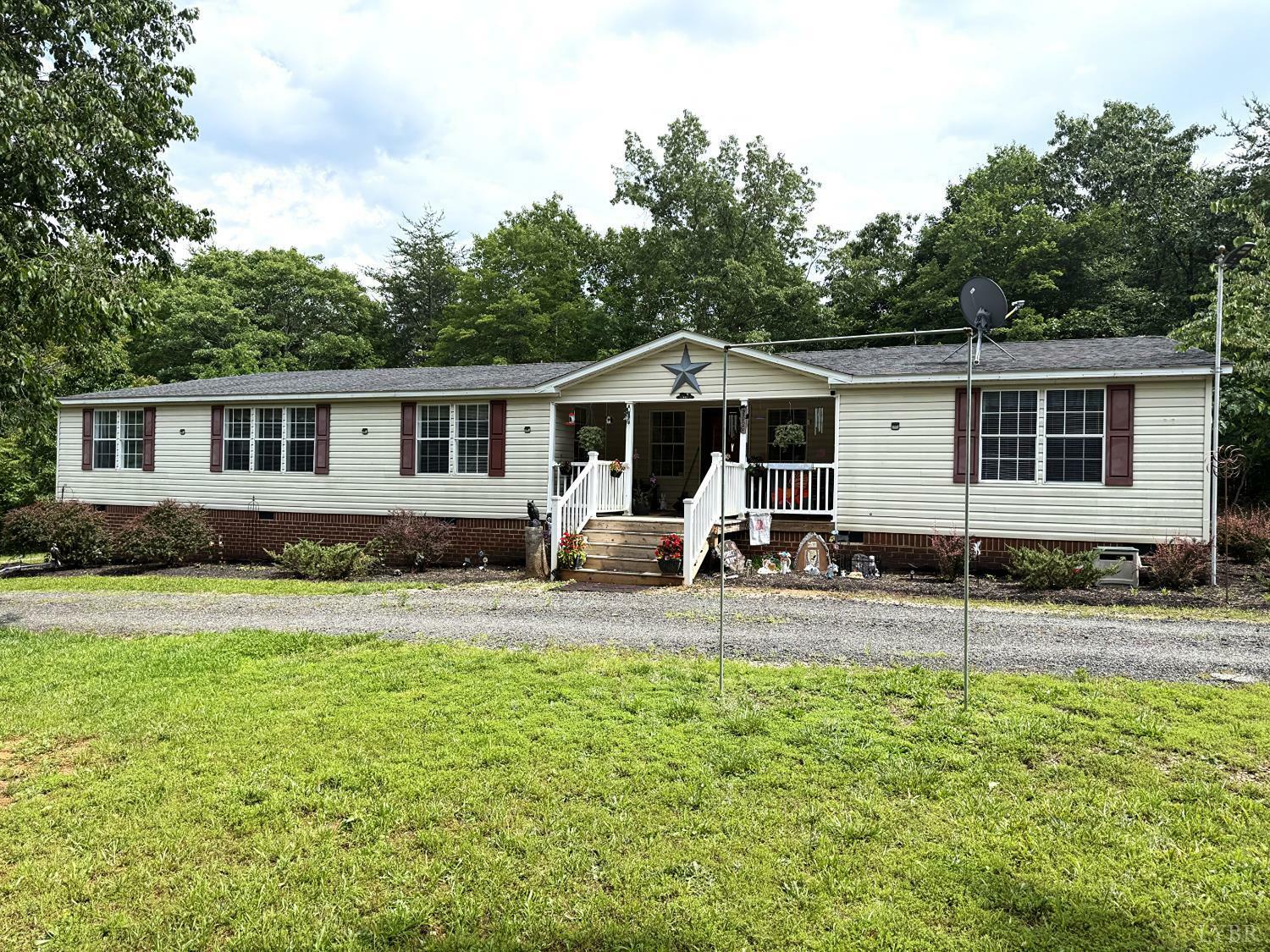 Property Photo:  824 Double Bridges  VA 23947 