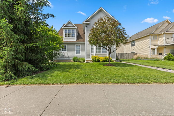 Property Photo:  608 East 21st Street  IN 46202 