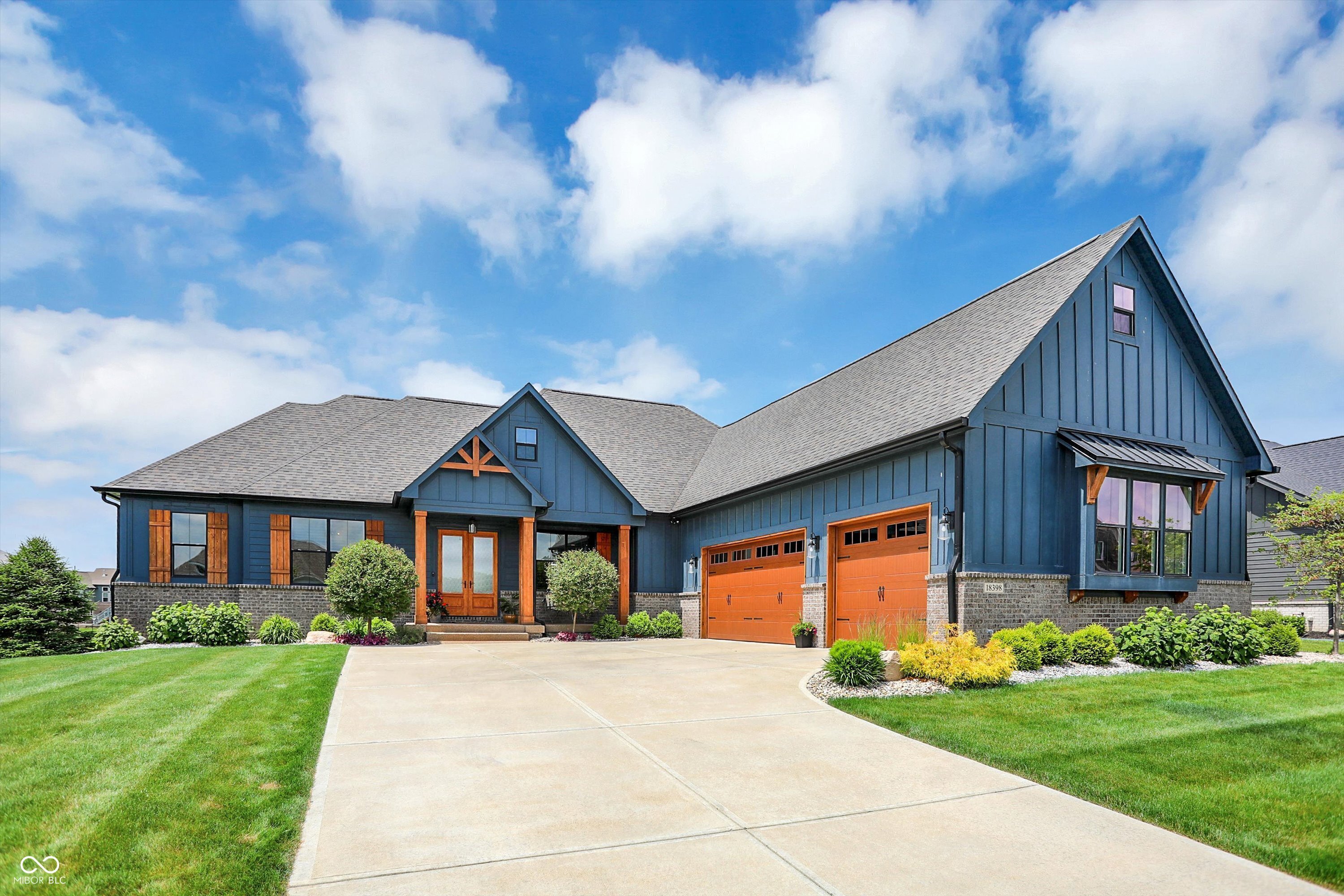 Property Photo: 18398 Cross Lakes Court IN 46074