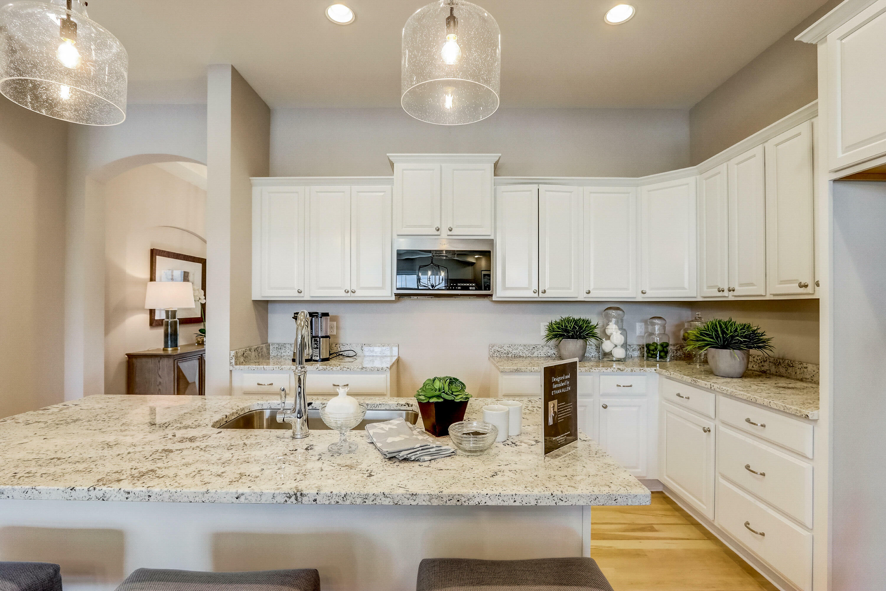 Property Photo: 1626 Belmont Ln 27 WI 53066