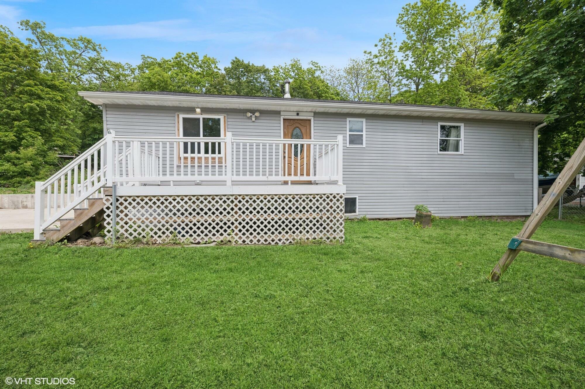 Property Photo:  N1696 Mallow Pl  WI 53128 