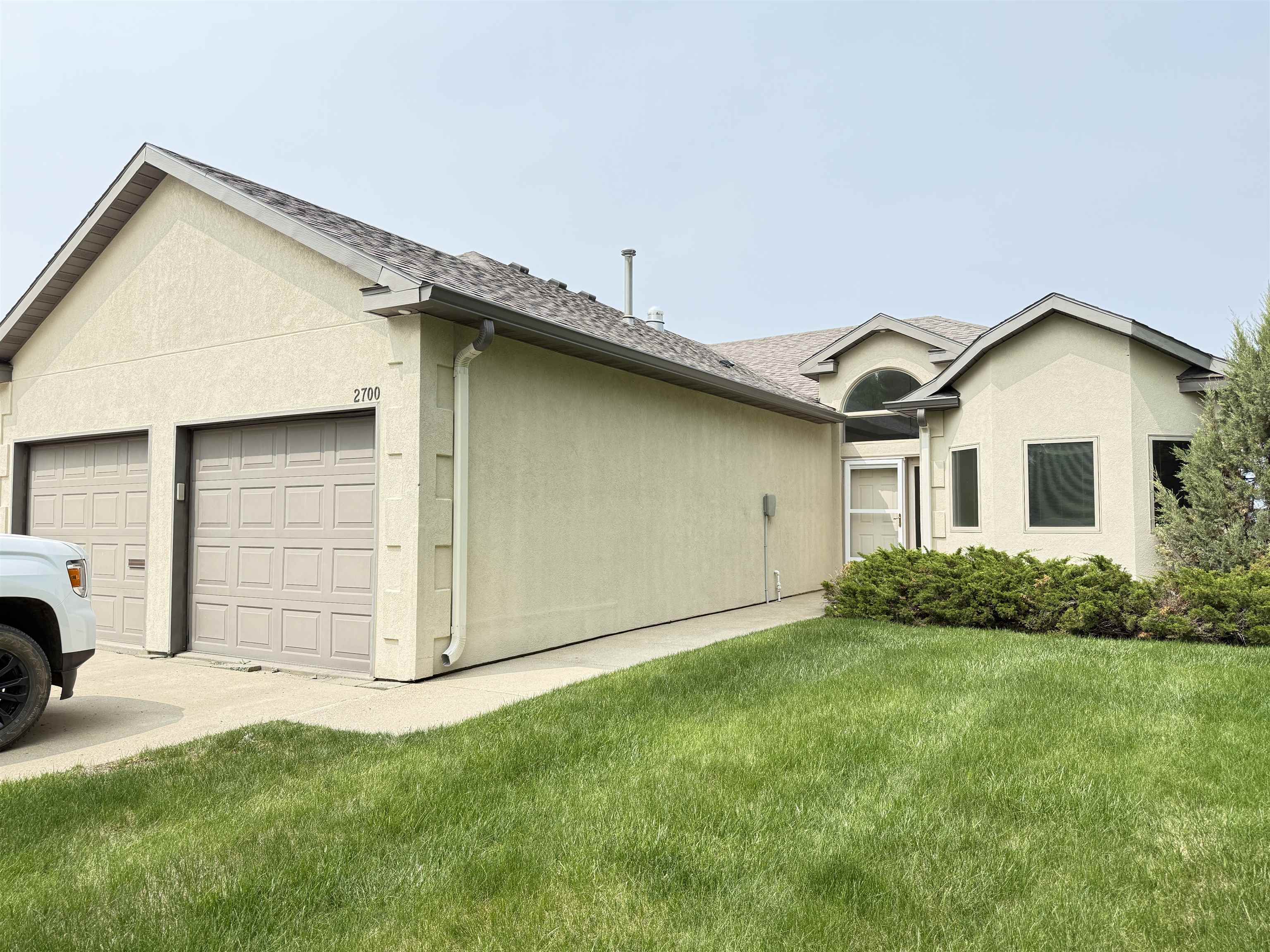 Property Photo:  2700 18th Ave SW  ND 58701 
