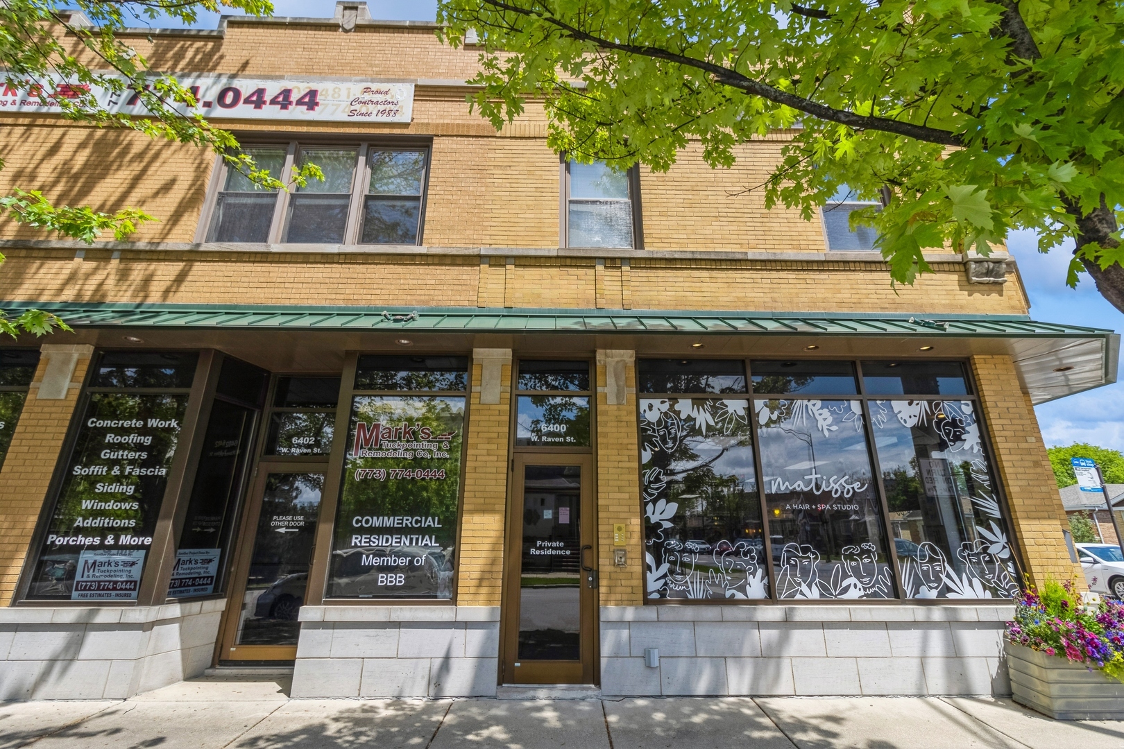 Property Photo: 6400 W Raven Street 2S IL 60631