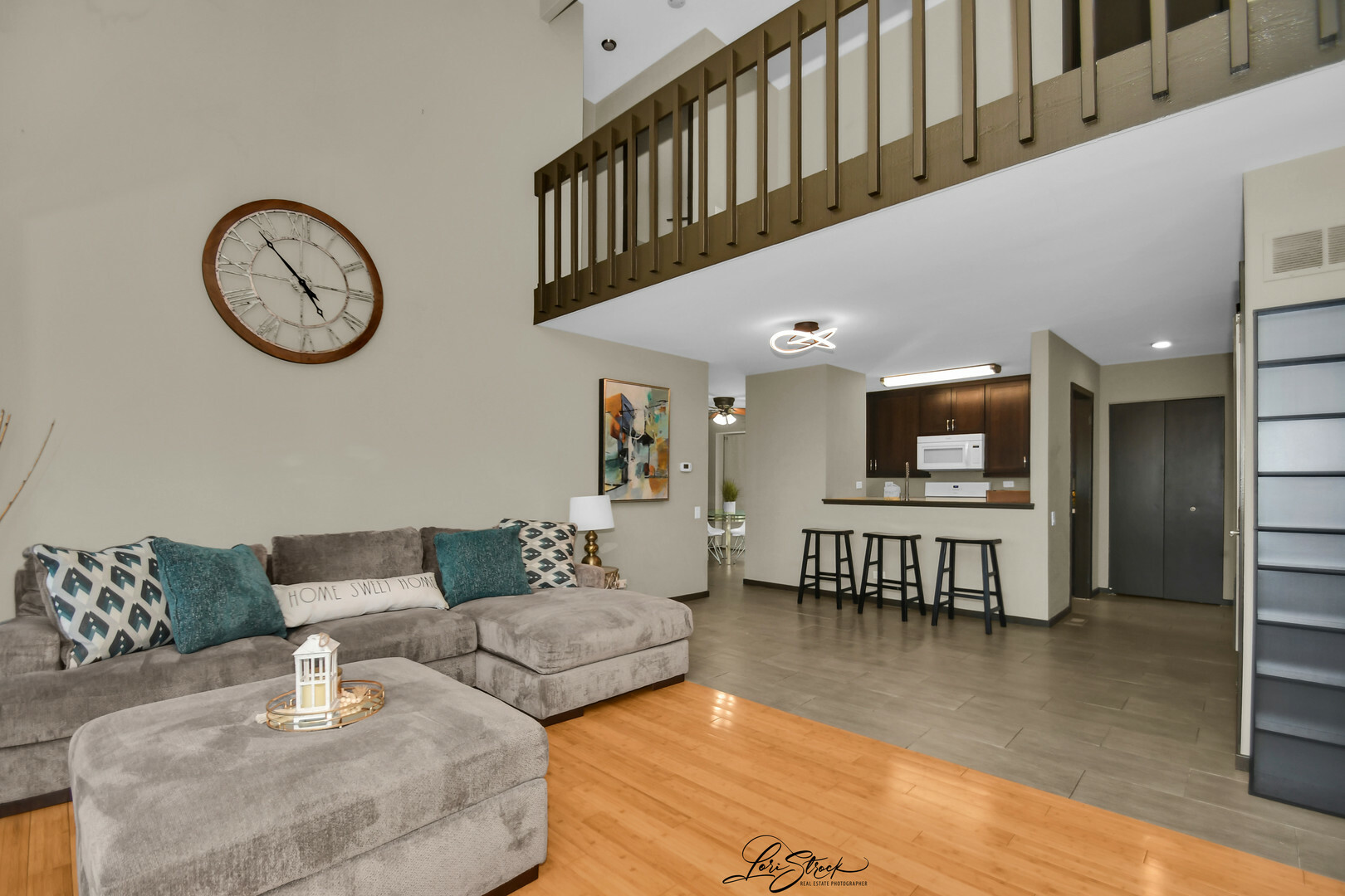 Property Photo:  1052 Florimond Drive  IL 60123 