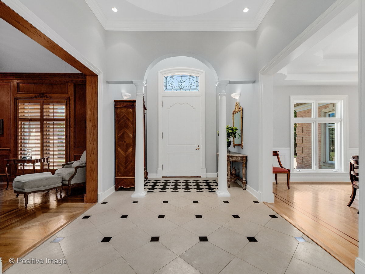 Property Photo: 11361 W Plainfield Road IL 60525