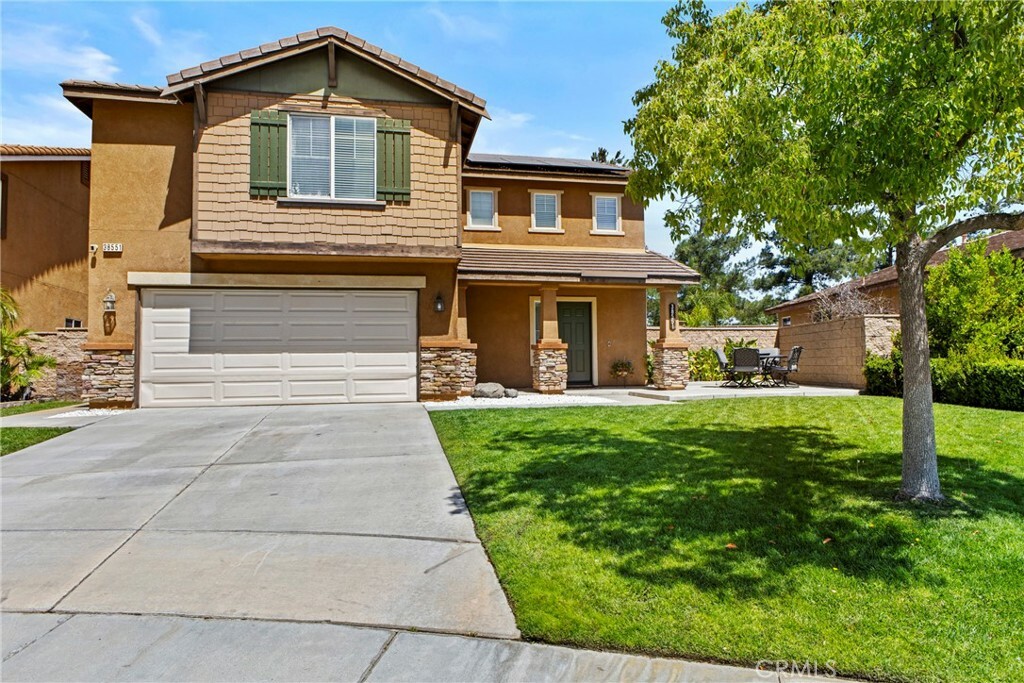 Property Photo: 38551 Tranquila Avenue CA 92563