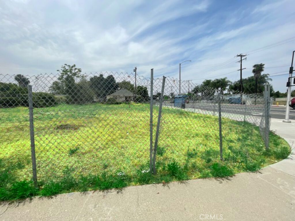 Property Photo: 796 Philadelphia Street CA 91766