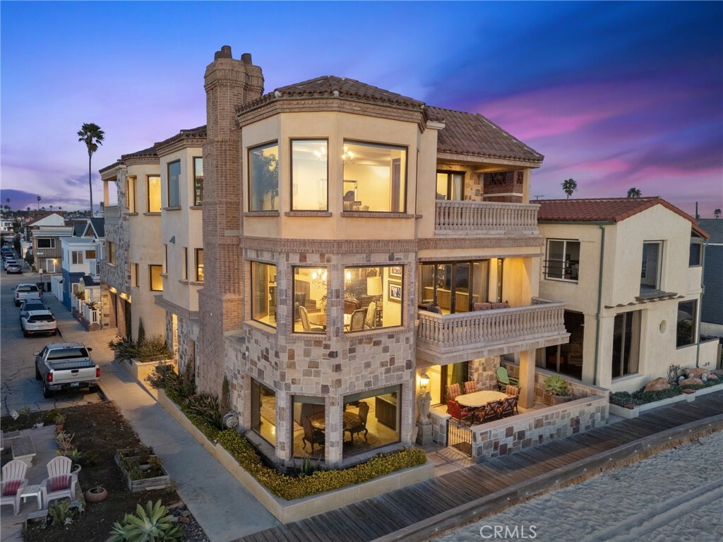 Property Photo: 2 60th Pl CA 90803