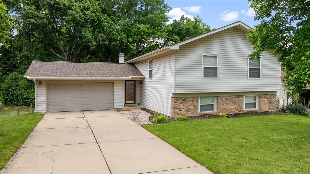 Property Photo:  243 Mill Run Lane  MO 63376 
