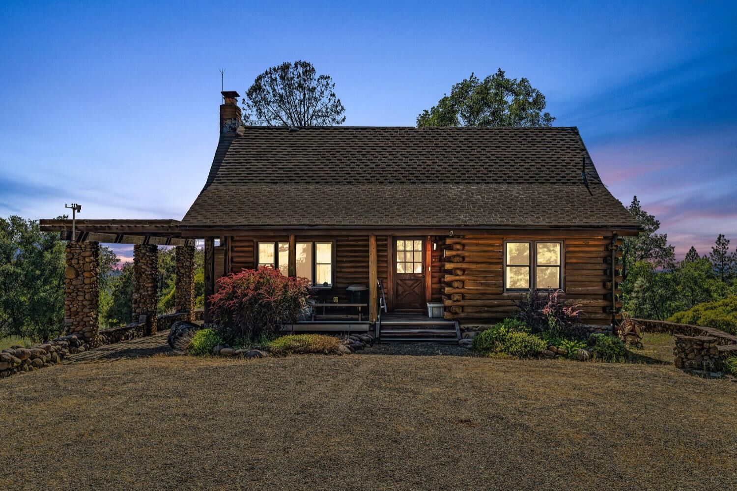 Property Photo:  18640 Toyon Court  CA 95685 