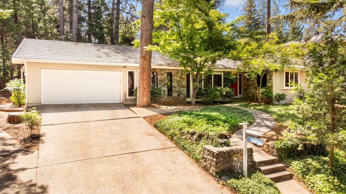 Property Photo:  11391 Pepper Lane  CA 95959 