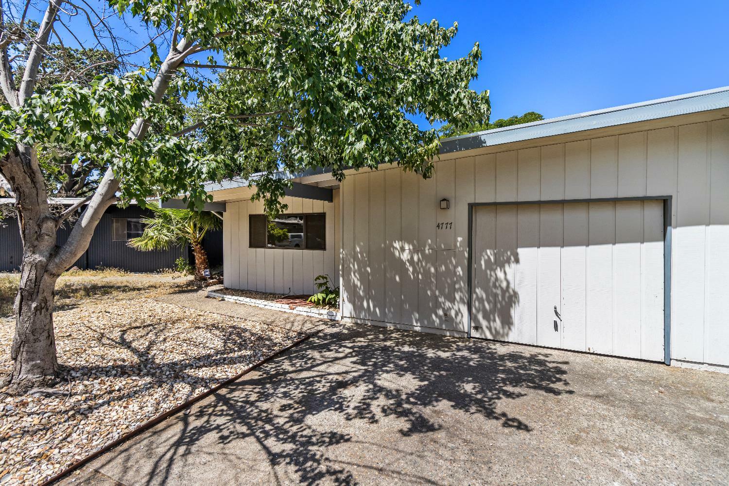 Property Photo: 4777 Bucknell Court CA 95841