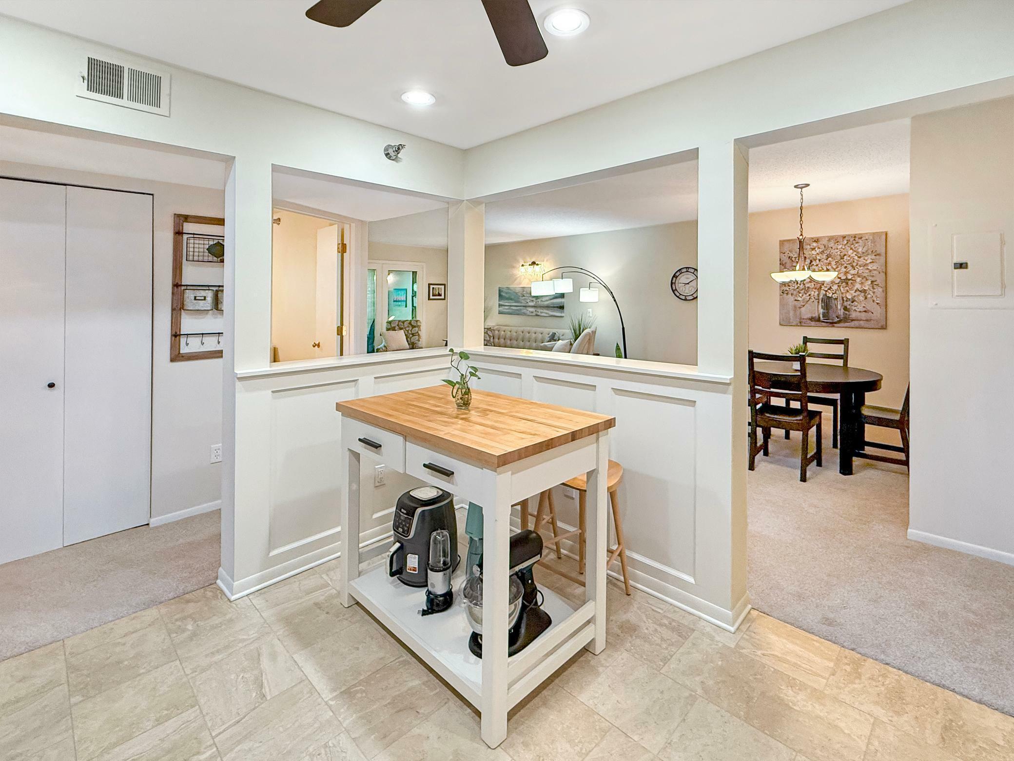 Property Photo: 6085 Rowland Road 207 MN 55343