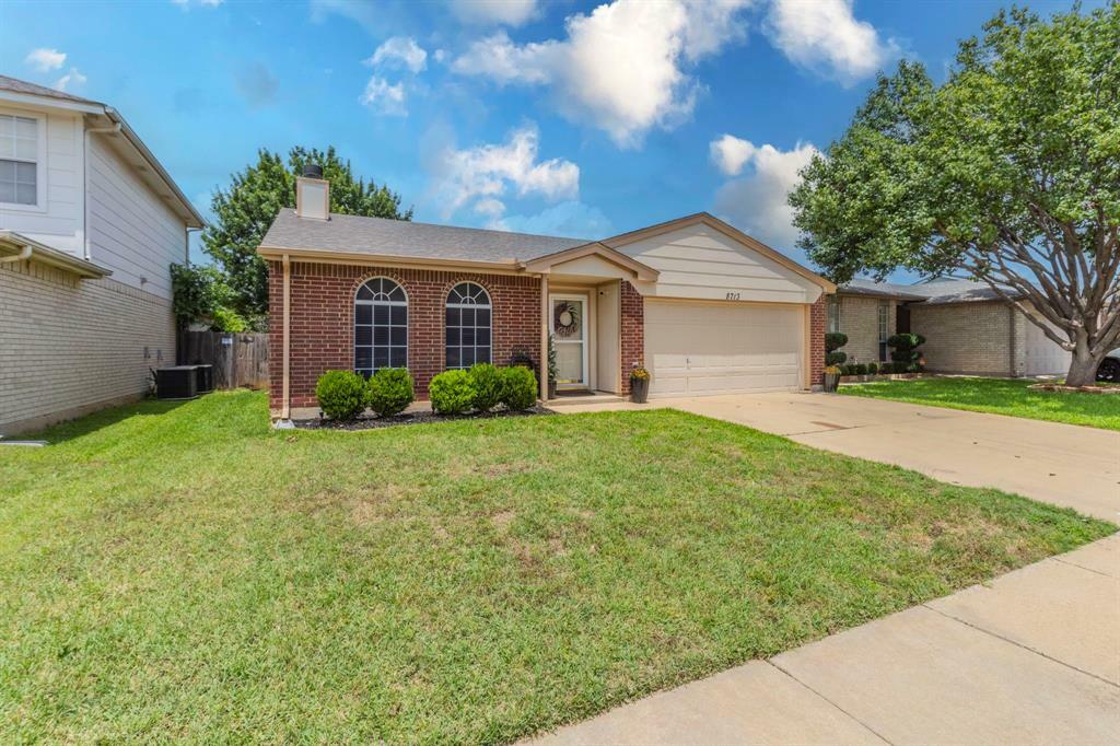 Property Photo: 8713 Trinity Vista Trail TX 76053
