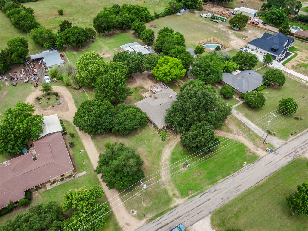 Property Photo:  4831 Diamond Creek Drive  TX 76065 