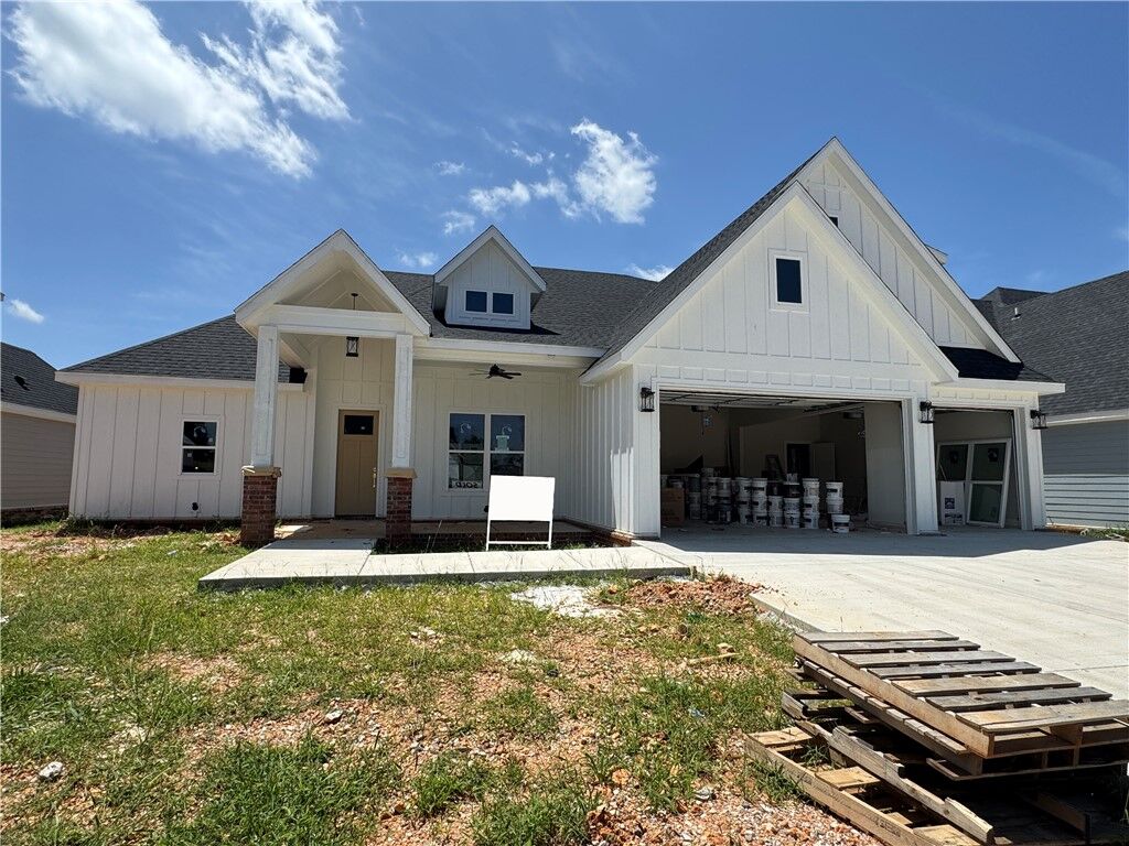 Property Photo: 2723 Amaris Avenue AR 72745